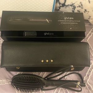 GHD Glide Smoothing Hot Brush Gift Set, Brand New In Box